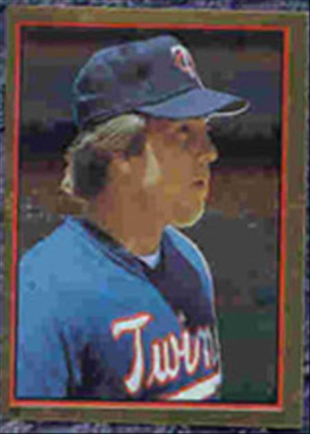 1983 Topps Baseball Stickers     088      Kent Hrbek FOIL